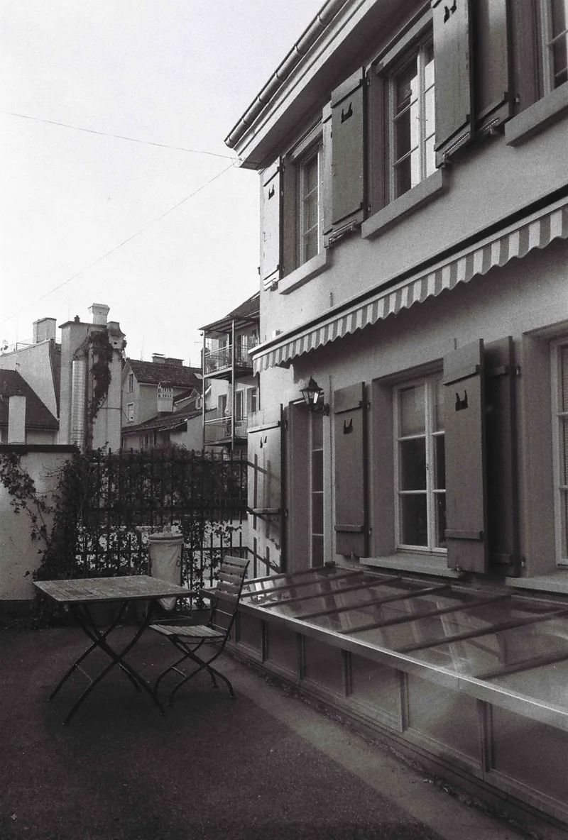 Zürich on film shot on Foma Fomapan 200 Creative with a Olympus Mju-II, developed at Climent, by Irene Maquilón