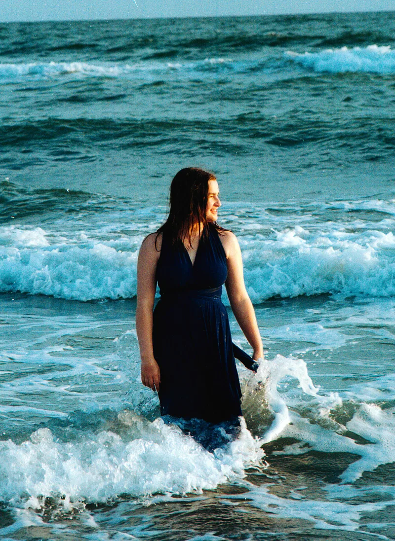 The Lady in her ocean shot on Kodak Portra 400 with a Fuji STX-2, by Cristian Brunelli