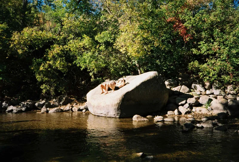 Two friends shot on Fujifilm Pro 400H with a Olympus Stylus Epic DLX, developed at Harold’s photos, by Colin Peck