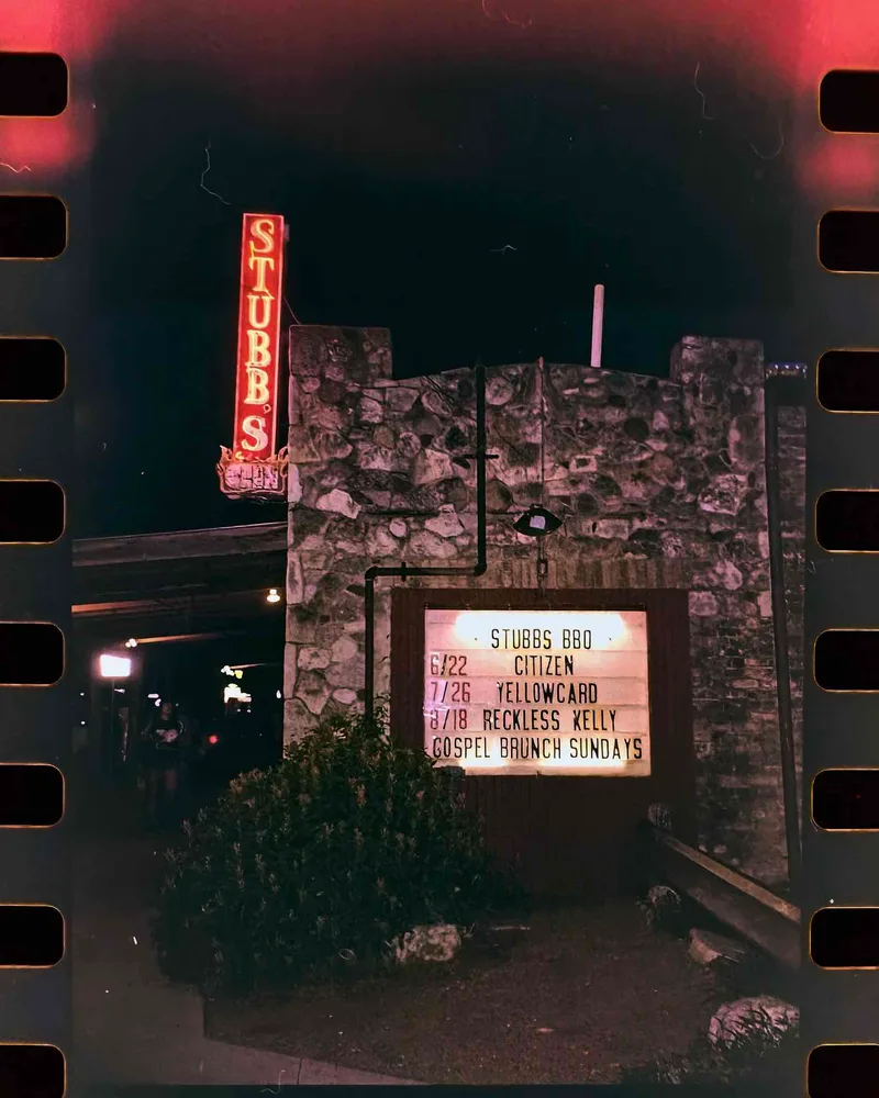 Stubb’s - June shot on Fujifilm FujiColor C200 with a Pentax IQZoom 115M, developed at Holland Photo Imaging, by ReillyJude