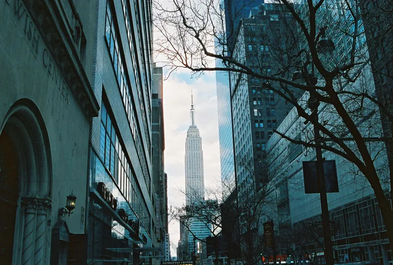 The Empire State shot on Cinestill 800T with a Canon AE-1, developed at McGreevy ProLab & ProPress, by Alen