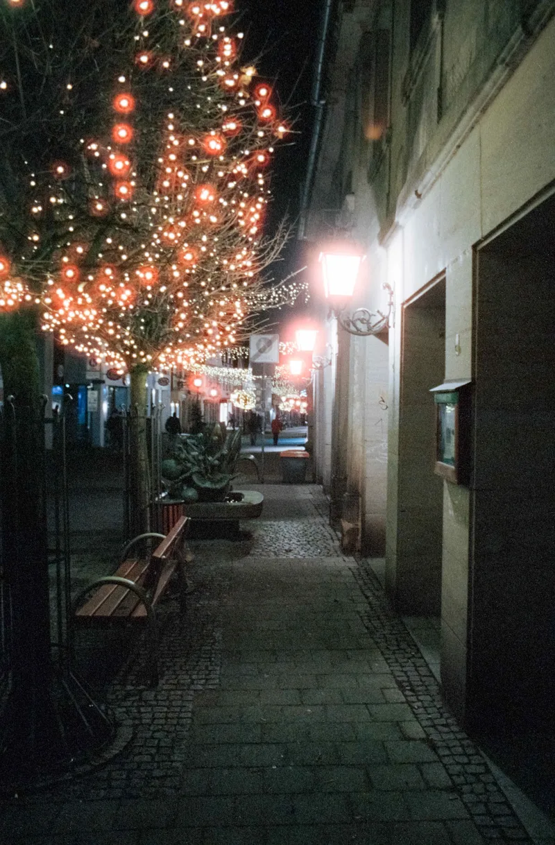 Cold night in Kulmbach shot on Cinestill 800T with a Pentax Spotmatic II, developed at On Film Lab, by Jonas