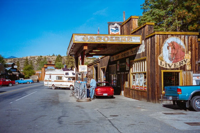 Winthrop, Washington, 1996 shot on Kodak Gold 200 with a Nikon F70, by Eran Horn