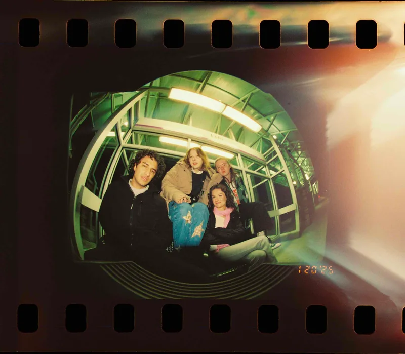 Film photo shot on Flic Film Aurora 800 with a Nikon F80, developed at theFINDlab, by Kunhee