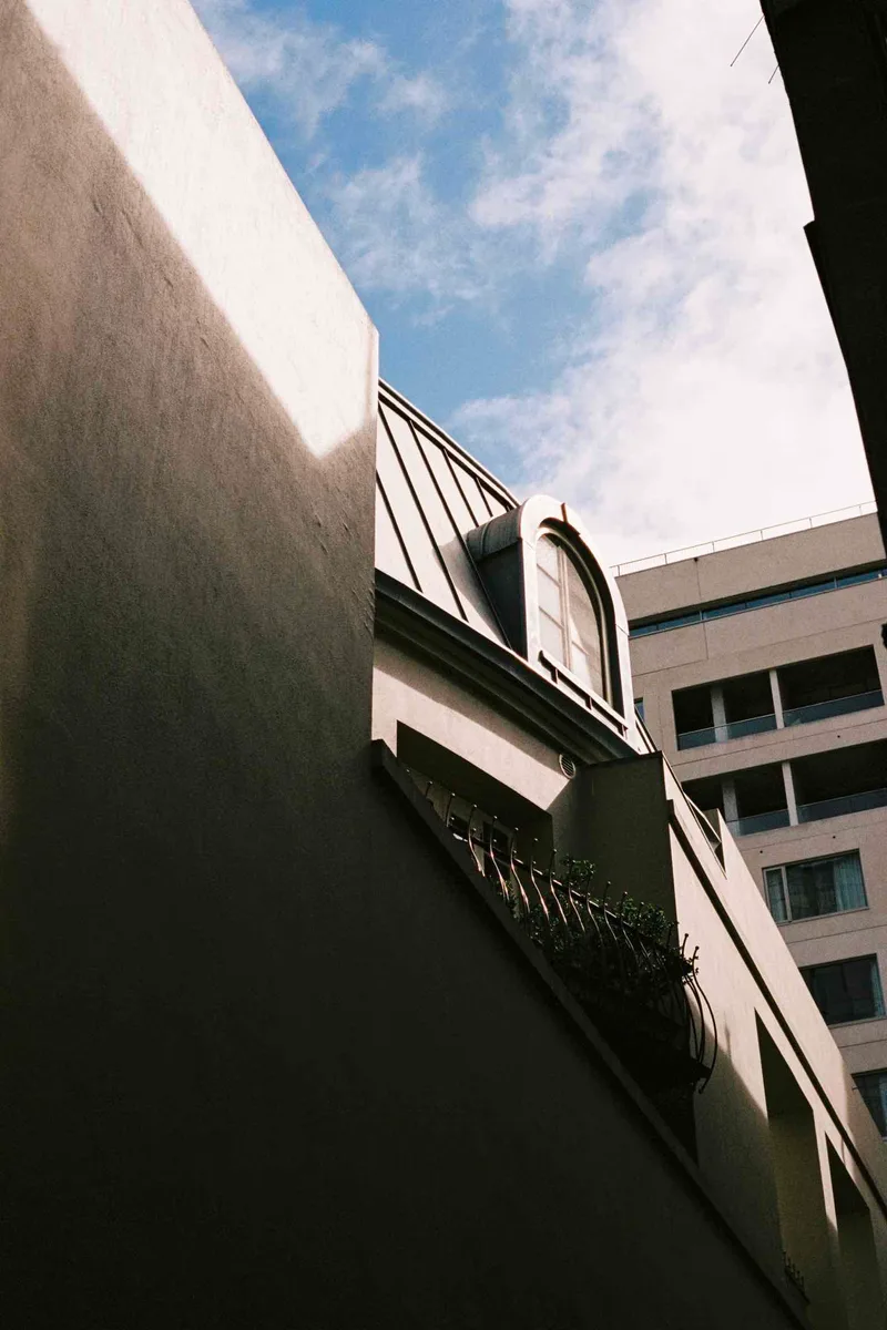 Film photo shot on Kodak Portra 400 with a Contax G2, developed at Halide Supply, by Nick Restall