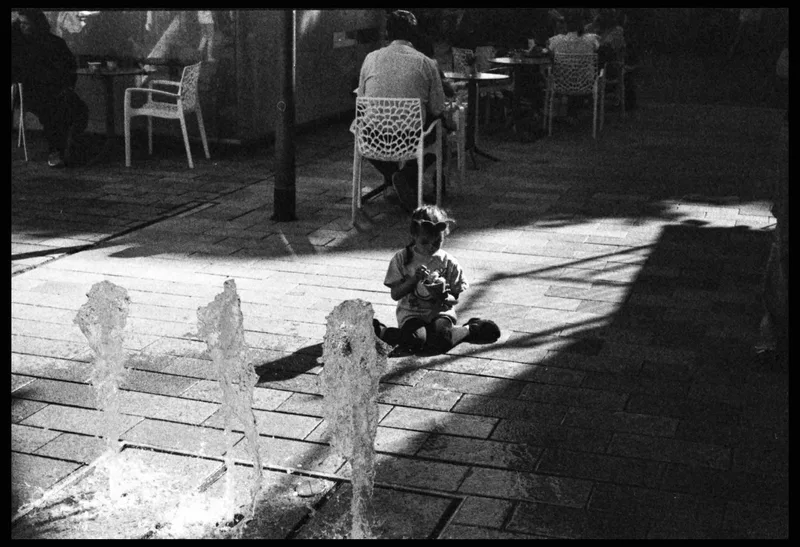 Film photo shot on Fujifilm Fujifilm Neopan 1600 with a Nikon F3, developed at Home / Self-Developed, by Frank
