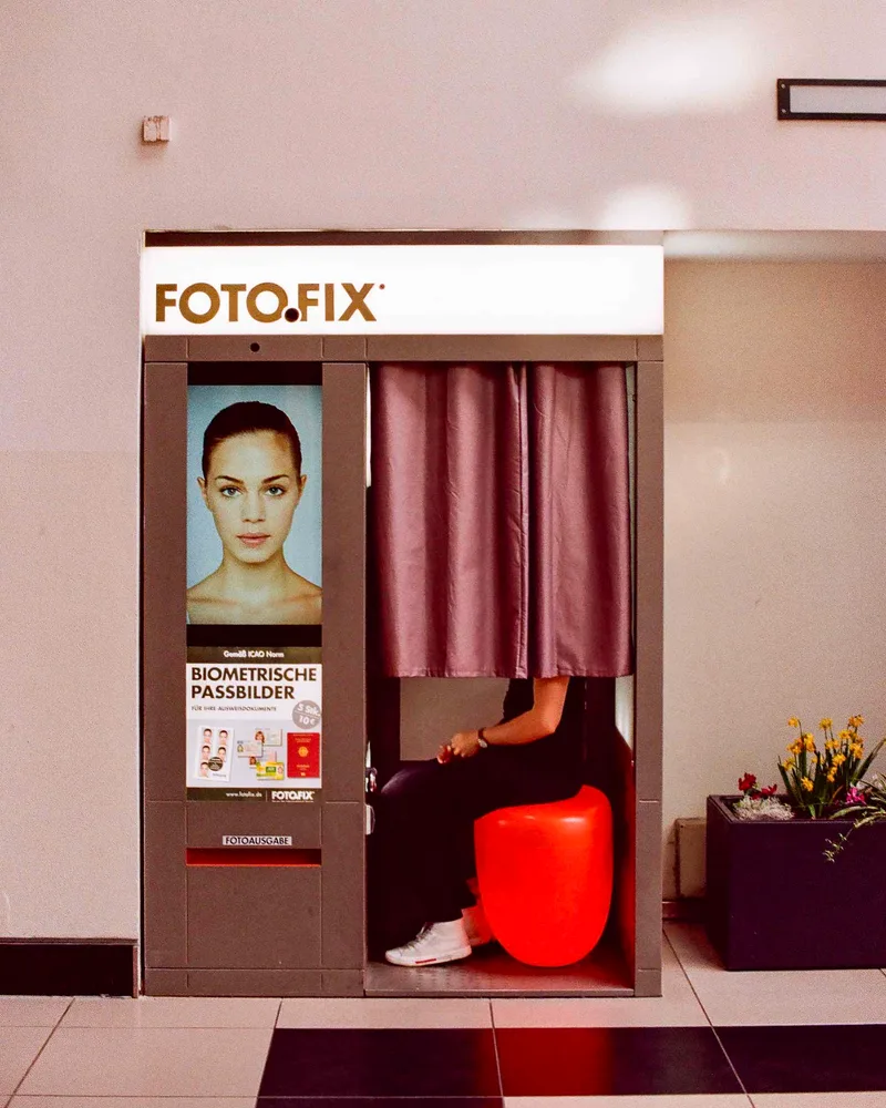 Photo Booth shot on Fujifilm 400 with a Nikon F5, developed at Studio Fotolaser, by Nicholas Smith