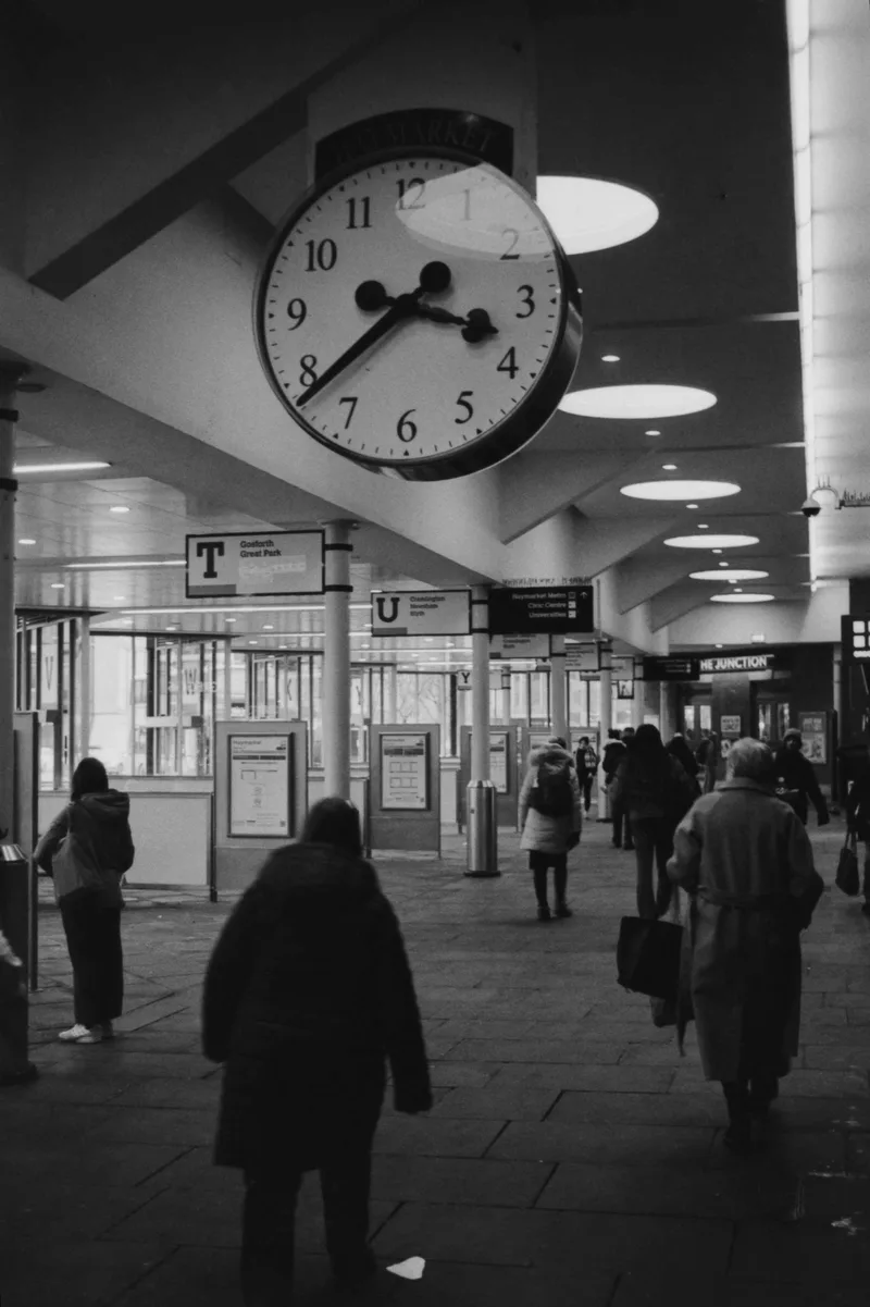 Clock is ticking shot on Lucky SHD 400 with a Pentax MX, developed at Home / Self-Developed, by Mark Beadle