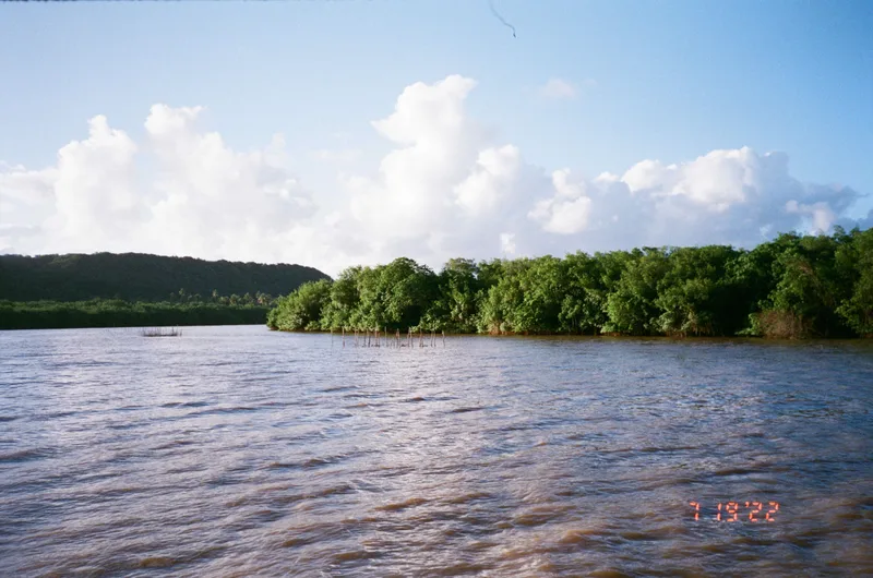 três lagoas shot on Fujifilm Superia X-TRA 400 with a Canon Prima AF-9S, by fili