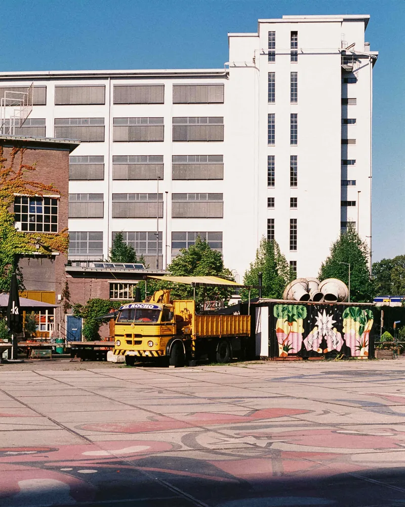 Yellow Truck shot on Kodak Gold 100 with a Minolta Dynax 5, developed at Analog Space, by Amarthya Dida