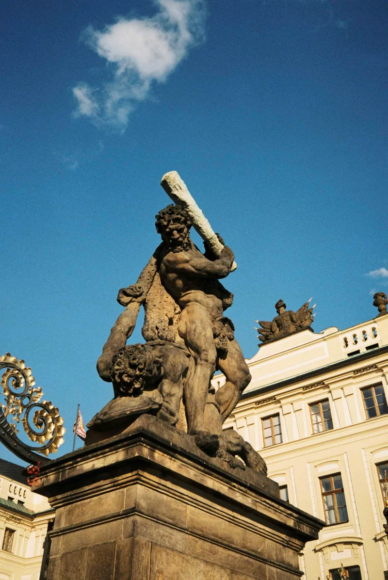 Florence, Italy 🇮🇹 shot on Kodak Portra 400 with a Olympus Mju-1, developed at Walkens House of Film, by Michelle