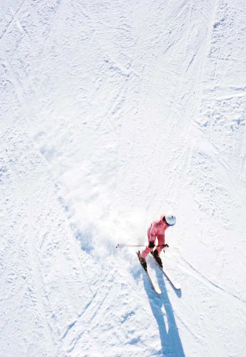 ⛷️ shot on Kodak Portra 160 with a Pentax 17, by 400grains