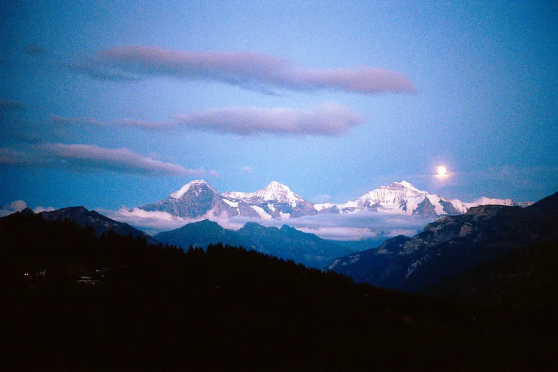 Moonrise shot on Kodak Portra 400 with a Leica MP, developed at Mori Film Lab, by Tibo De Saegher