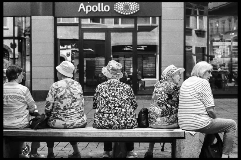 Film photo shot on Orwo Wolfen NP100 with a Nikon F3, by Frank