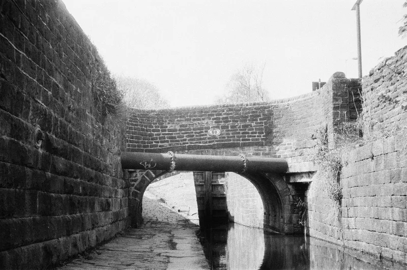 Canal shot on Foma Fomapan 400 Action with a ZeissIkon ContinaJ, developed at Film Processing, by Ols