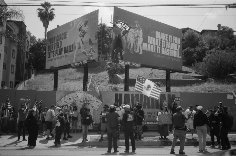 Film photo shot on Arista 400 EDU DX with a Olympus Infinity Jr, developed at The DarkRoom, by Burro.Playero