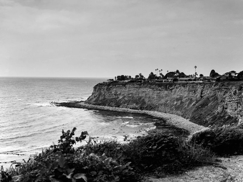 Rancho Palos Verdes, California, USA 2023 shot on CatLABS X Film 320 Pro with a Fuji GW680III, developed at Home / Self-Developed, by Richard Vialet, ASC