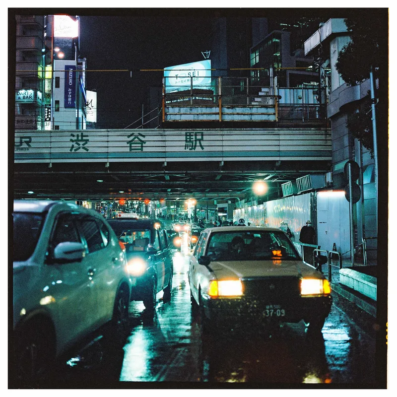 Shibuya nights shot on Cinestill 800T with a Hasselblad 500C/M, developed at Fotoexpress, by Marc