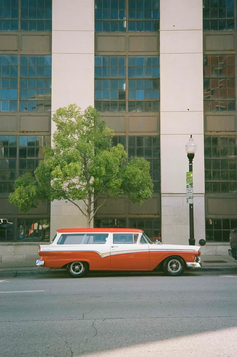 Outside the Coffee Shop. shot on Kodak Ektar 100 with a Olympus 35RC, developed at Apertures Photo, by Grant Beirute