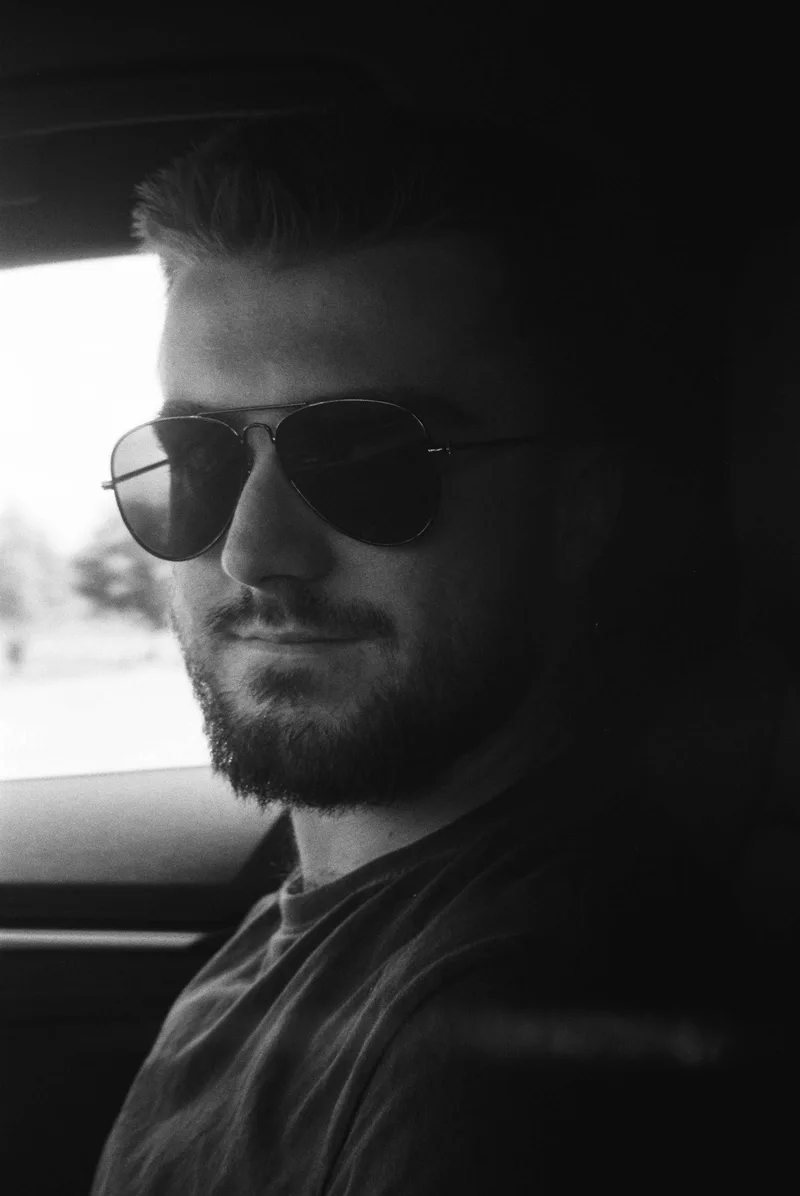 Film photo shot on Ilford HP5 Plus 400 with a Olympus Superzoom 70, by alanna