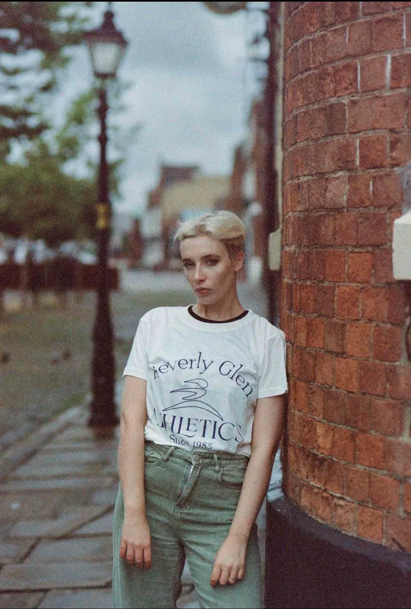 Kate, shot in Hull. shot on Wolfen Color NC500 with a Nikon N8008, by Django