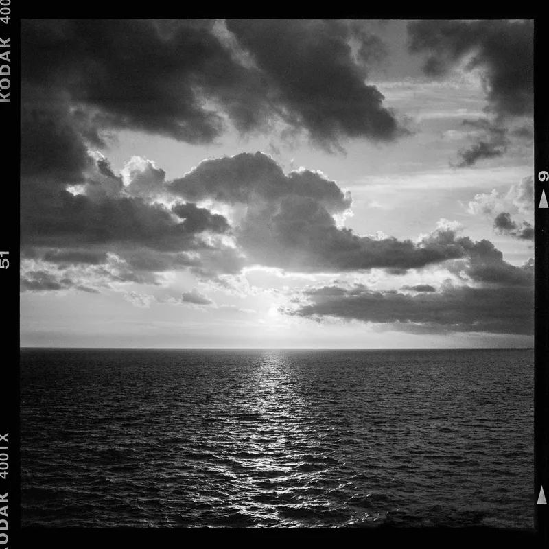 Caribbean sunset shot on Kodak Tri-X 400 with a Rolleiflex 2.8GX, developed at Photolab (Berkeley, CA), by Pengyuan Huang