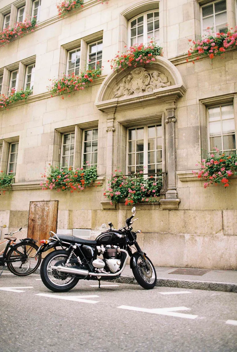 Triumph Bonneville in Fribourg - Switzerland shot on Kodak Gold 200 with a Canon AE-1, developed at Photo Grancy, by Fafa Issenmann