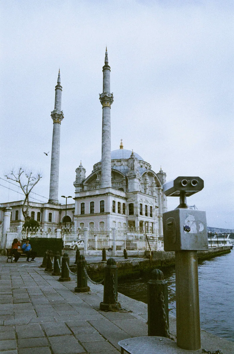 Ortaköy Mosque shot on Lomography LomoChrome Color '92 with a Leica M6 TTL, developed at Photoworks SF, by Elihu