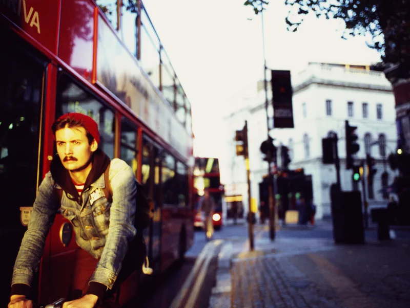 London Street shot on Fujifilm Velvia 100 with a Zenza Bronica ETR, developed at Bayeux, by Miguel Vicente