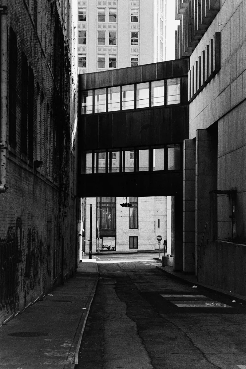 Atlanta Alleyway 2024 shot on Rollei Retro 400S with a Leica M-A, developed at Home / Self-Developed, by Richard Vialet, ASC
