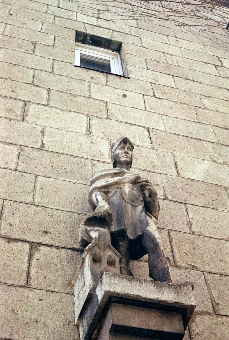 The Higher Ground shot on Fujifilm FujiColor C200 with a Zeiss Werra, by AkosArnold