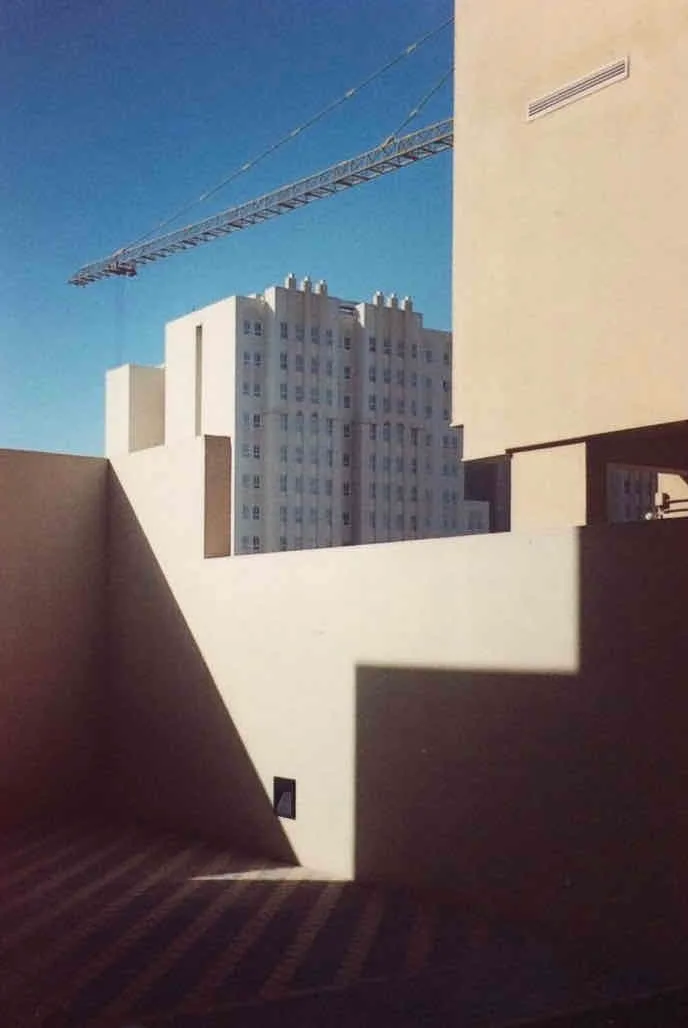 Shadow work shot on Kodak ColorPlus 200 with a Lomo Smena 8M, by Magdalena
