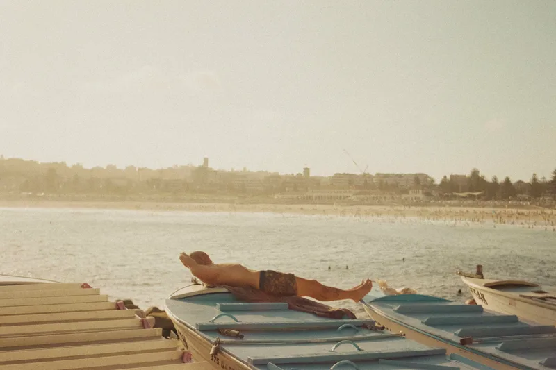 Horizon tales shot on Kodak Gold 200 with a Kodak Retina IIIC, developed at Do Film! Lab, by undrgrain