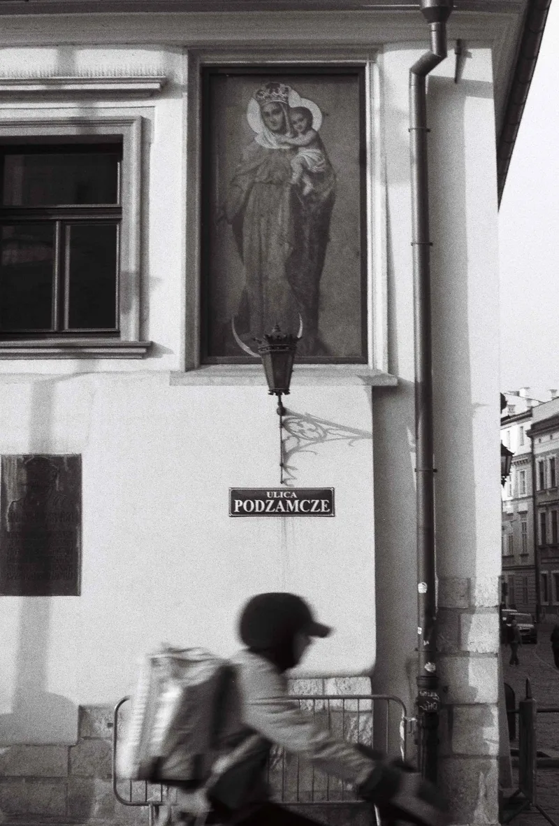 Ulica Podzamcze shot on Foma Fomapan 200 Creative with a Canon IV SB2, by mirinell87