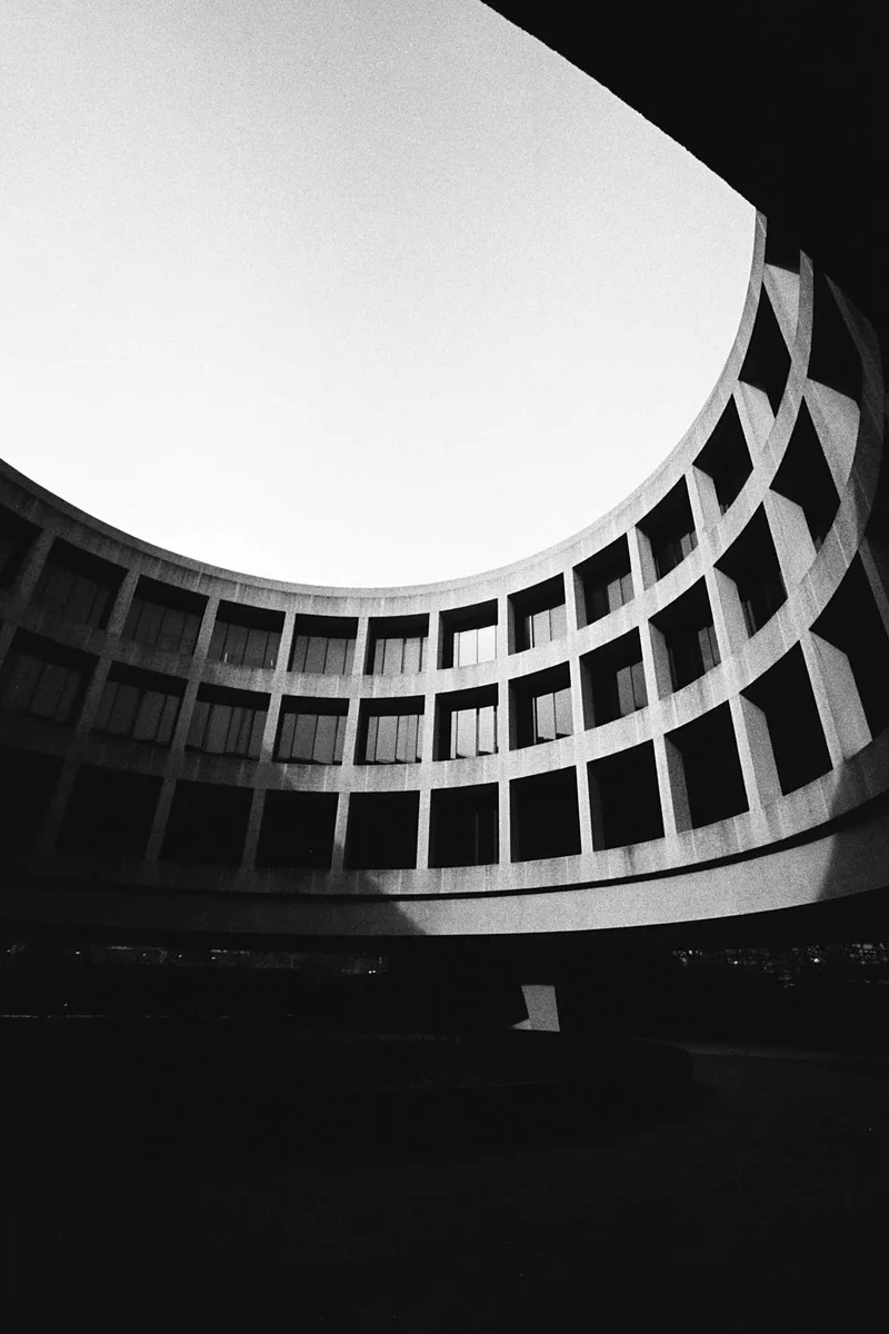 Hirshhorn shot on Kodak Tri-X 400 with a Leica M6 Classic, developed at Norwich Camera Co, by Patrick Hennessy