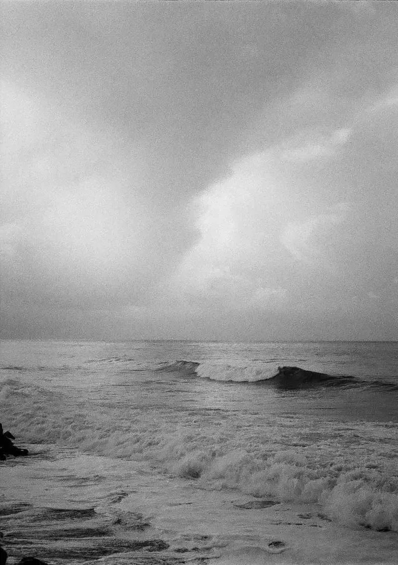 Moody waves shot on Kodak Tri-X 400 with a Olympus Pen EE-3, developed at The DarkRoom, by Ray