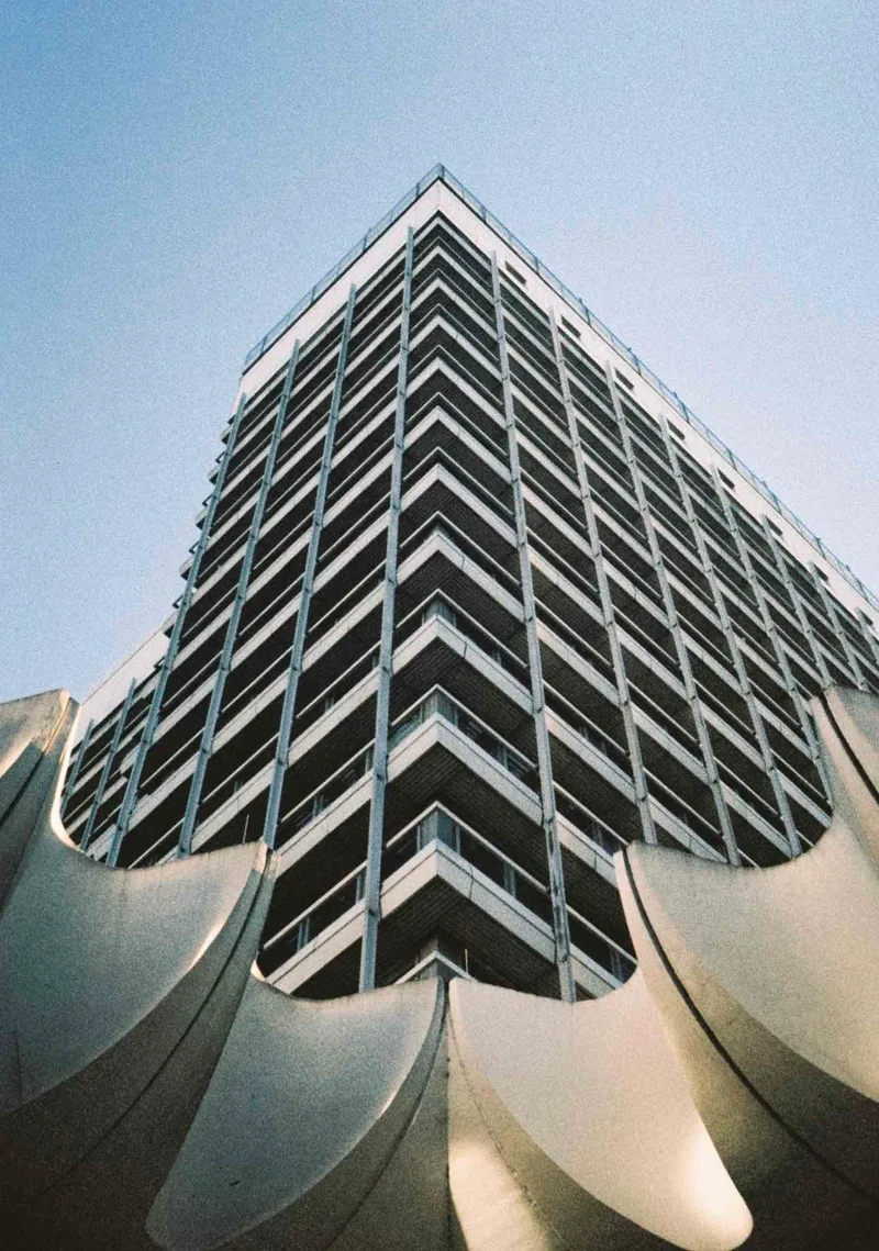 Fangs shot on Agfa Color 400 with a Olympus Pen EES-2, developed at Miyagi Studio, by Alber