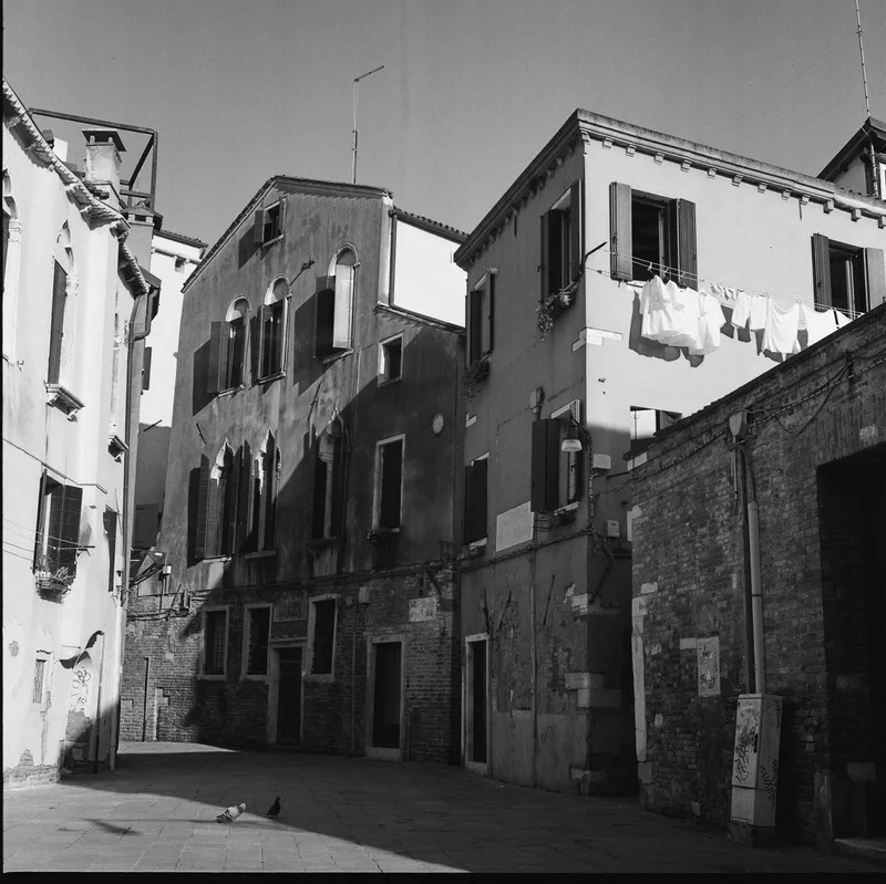 Laundry shot on Kodak Tri-X 400 with a Rolleiflex 2.8E, by Kim
