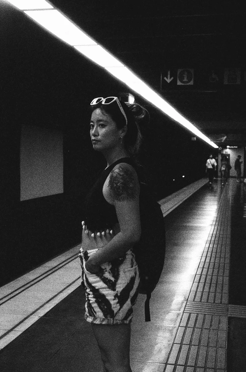 Waiting for the metro shot on Ilford Delta 3200 with a Minolta X-370S, developed at Amigou Film Lab, by Sander