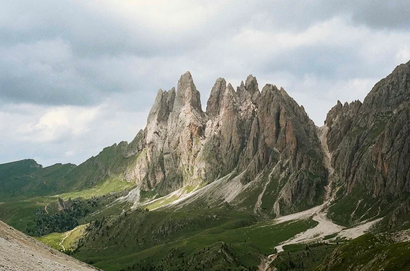 Dolomites shot on Kodak Portra 400 with a Olympus OM-1, by Noah