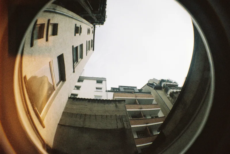 Film photo shot on Orwo Wolfen NC500 with a Lomography Fisheye, by oli-bon
