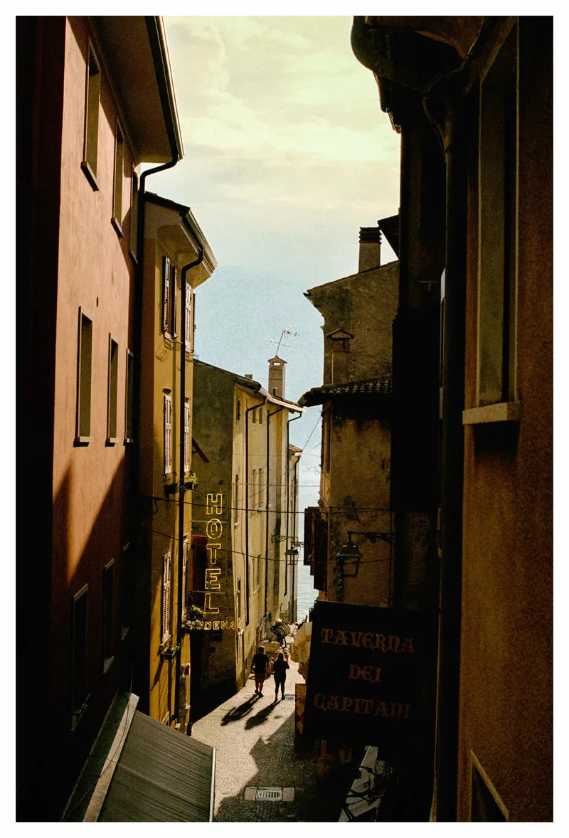 Malcesine, lake Garda shot on Kodak Portra 400 with a Olympus OM-2N, by Merlin