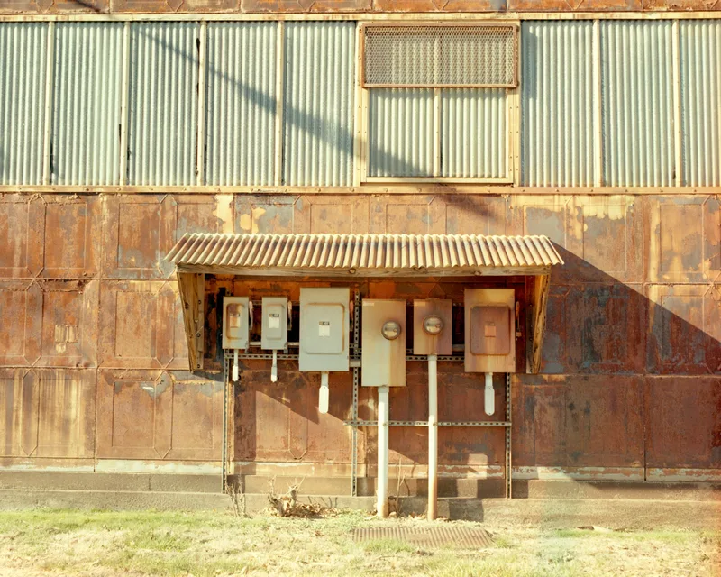 Power Supply shot on Kodak Gold 200 with a Kiev 60, developed at Home / Self-Developed, by alexonkow