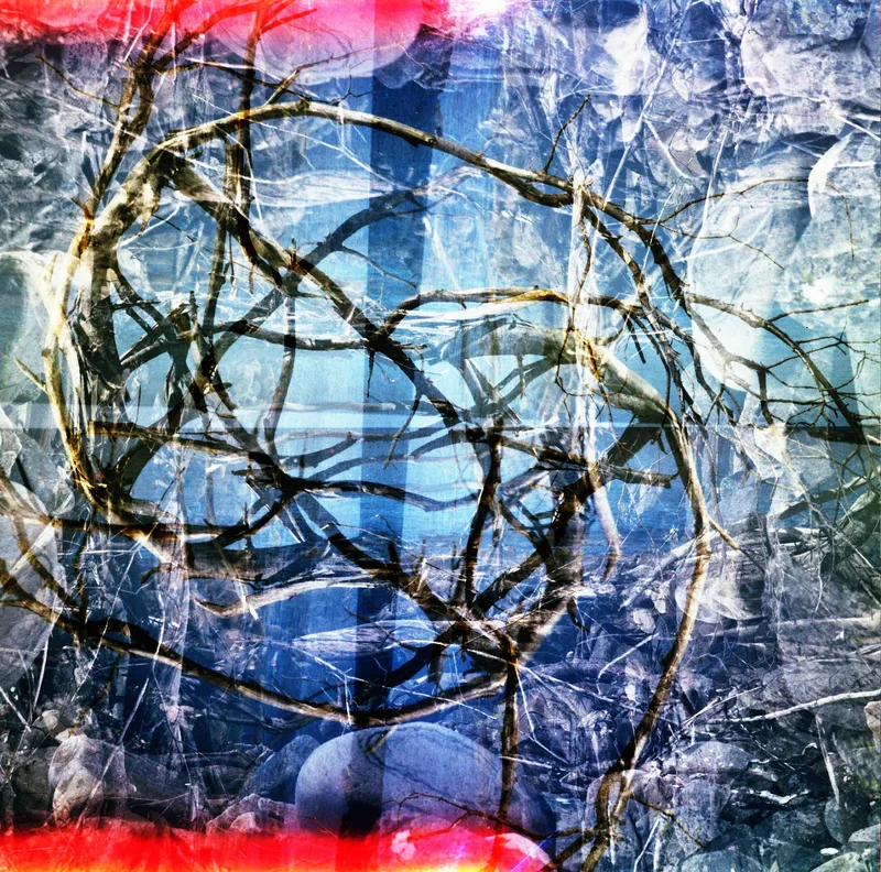 Knotted shot on Impresa 50 with a Zeiss Ikon Nettar 518/16, by Matt