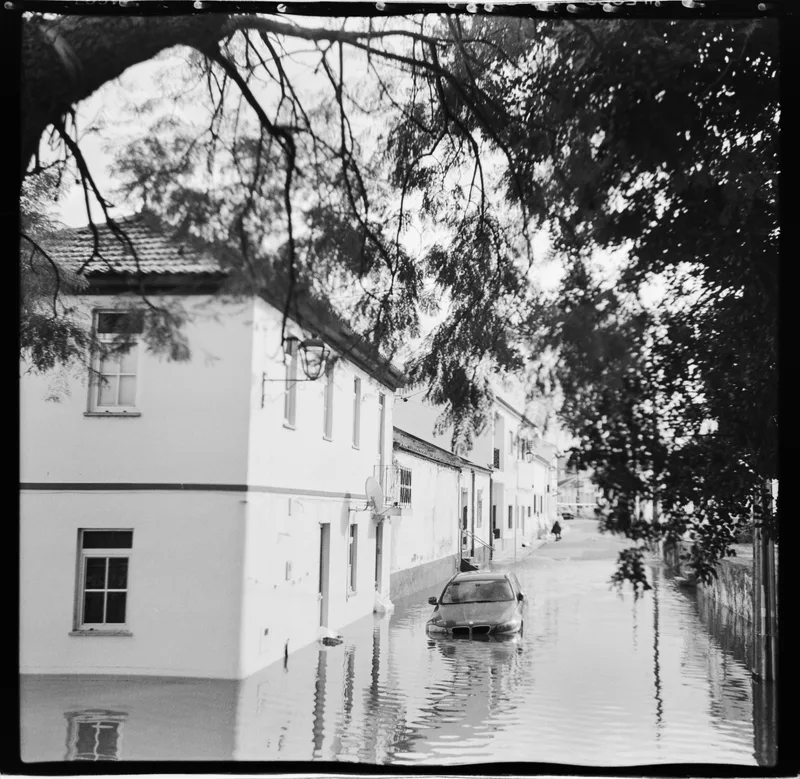 Film photo shot on Ilford HP5 Plus 400 with a Zeiss Ikonnettar, developed at Home / Self-Developed, by Filmlovephotography