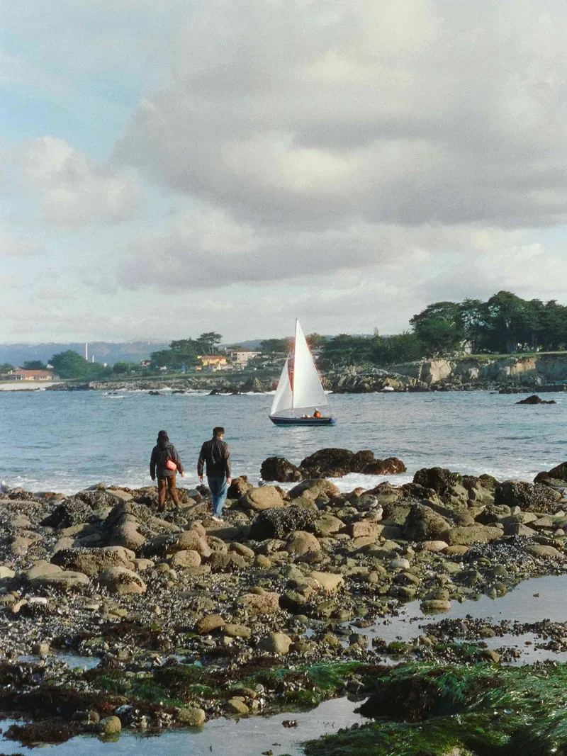 untitled shot on Candido Collective Candido800 with a Olympus OM-4, developed at Fromex, by Richard Cannata