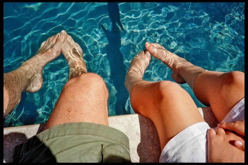Film photo shot on Kodak Gold 200 with a Leica Mini, developed at DM Fotoparadies, by Frank