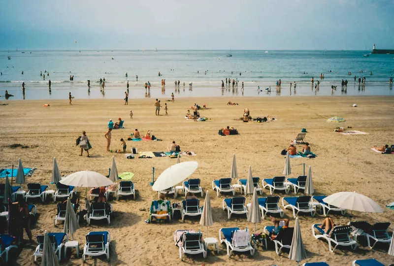 Beach day in France 🇫🇷 shot on Kodak Ektar 100 with a Minolta Hi-Matic AF2, developed at Photo Guibout , by Mathieu DALLE