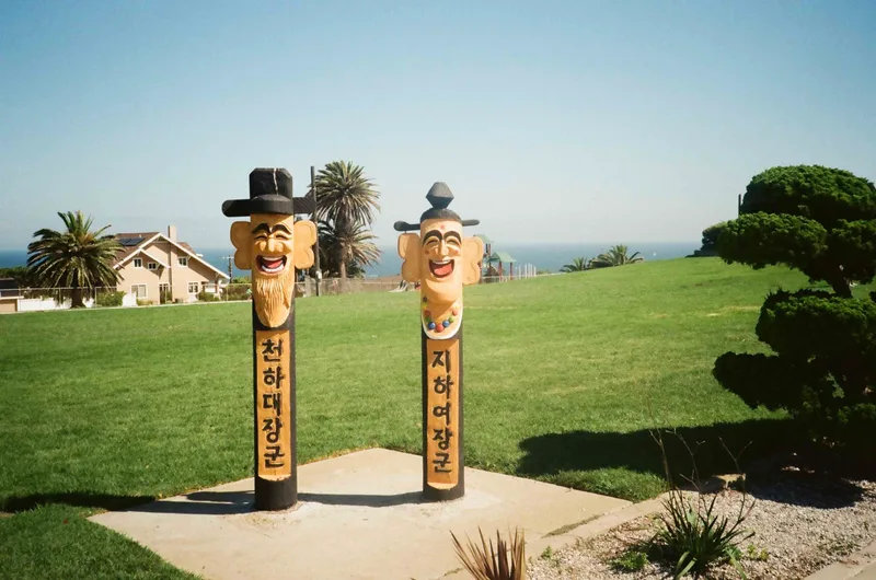 Jangseung Totems shot on Fujifilm FujiColor C200 with a Olympus XA3, developed at Bill’s Camera, by Clint
