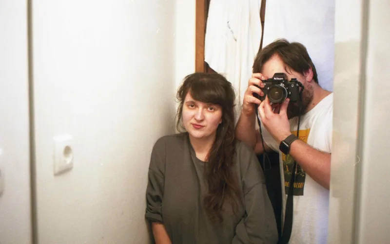 mirror shot on Fujifilm FujiColor C200 with a Nikon F3 HP, developed at BéFoto, by David Růžička